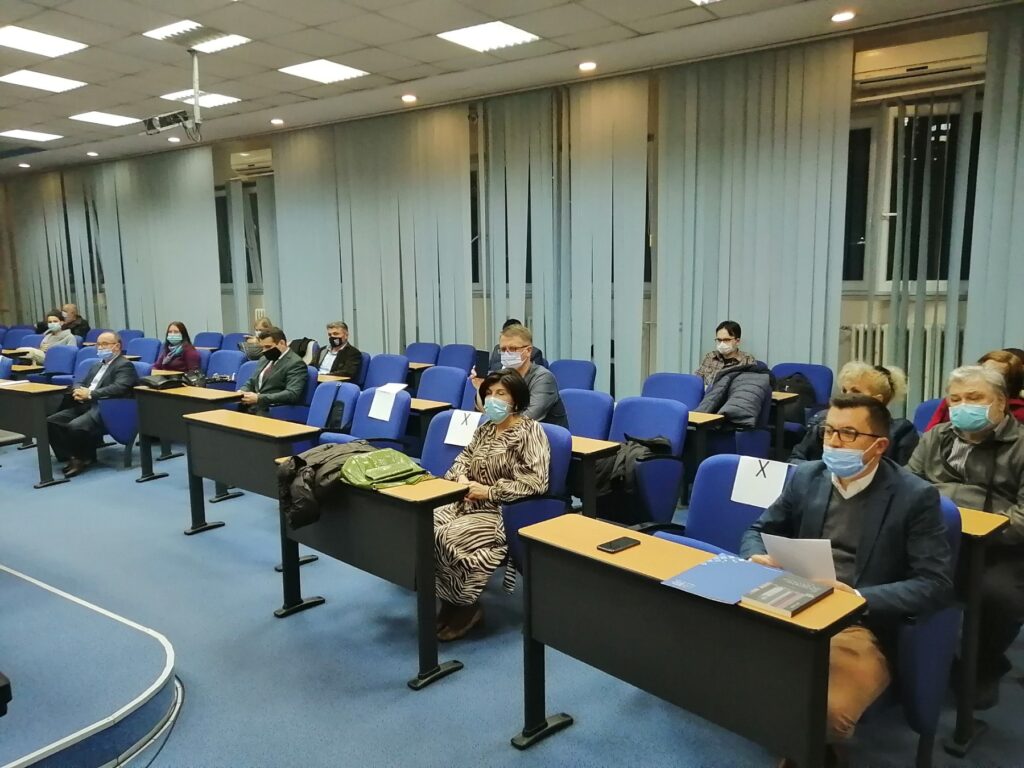 Promovirana knjiga “Iz savremenih književnosti – Apriorna čitanja”